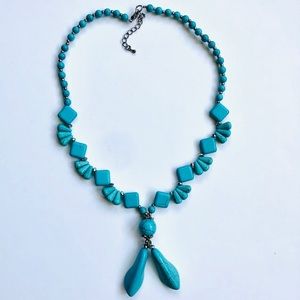 NWOT Turquoise Stone Necklace